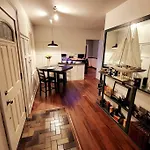 Rochester Kodak Themed 2 Bedroom Apt With Parking