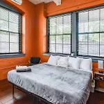 Ny Style Centric Loft With King Bed By Park Av