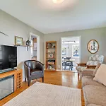Rochester House With Fire Pit, Grill And Patio!