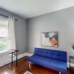 Champlain Gem - 4 Bedroom House