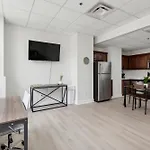 East 225 I Modern Studio In Downtown Rochester