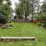 Cozy Home Steps To Rit By Uofr Airport Dwtn With Ac