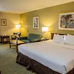 Ramada Plaza Rochester Airport