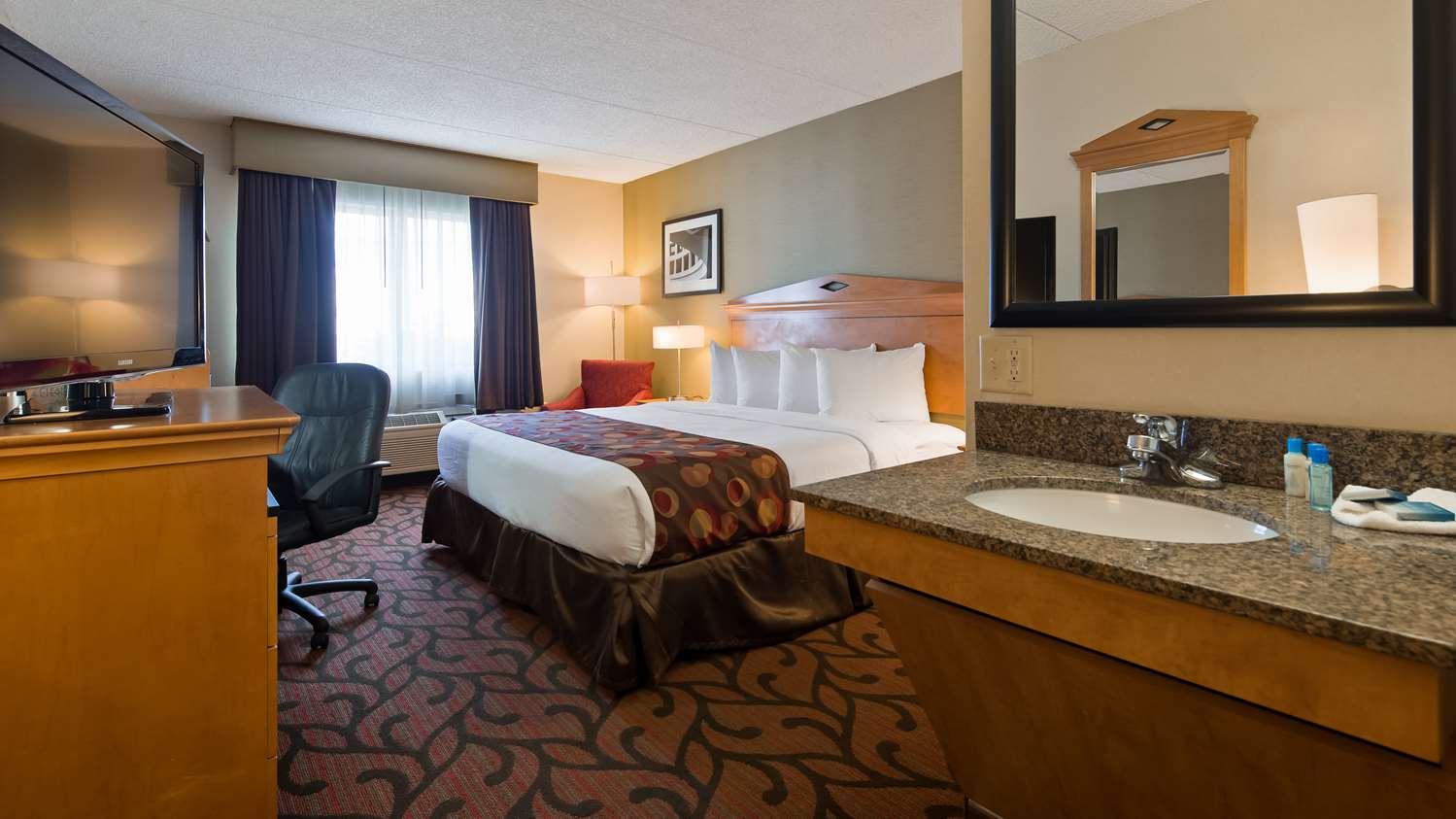 Western Marketplace Hotel