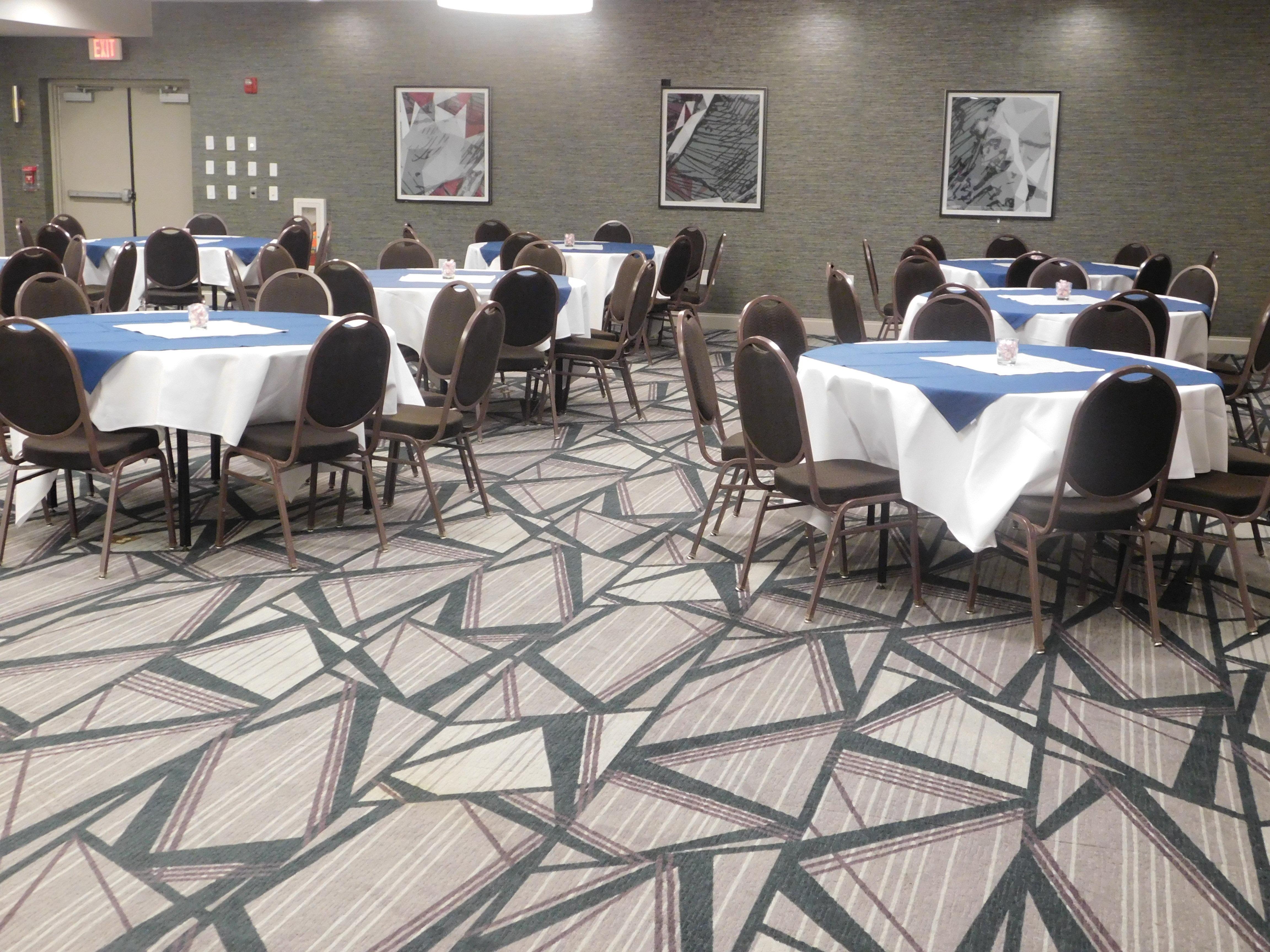 & - Marketplace By Ihg 3* Rochester