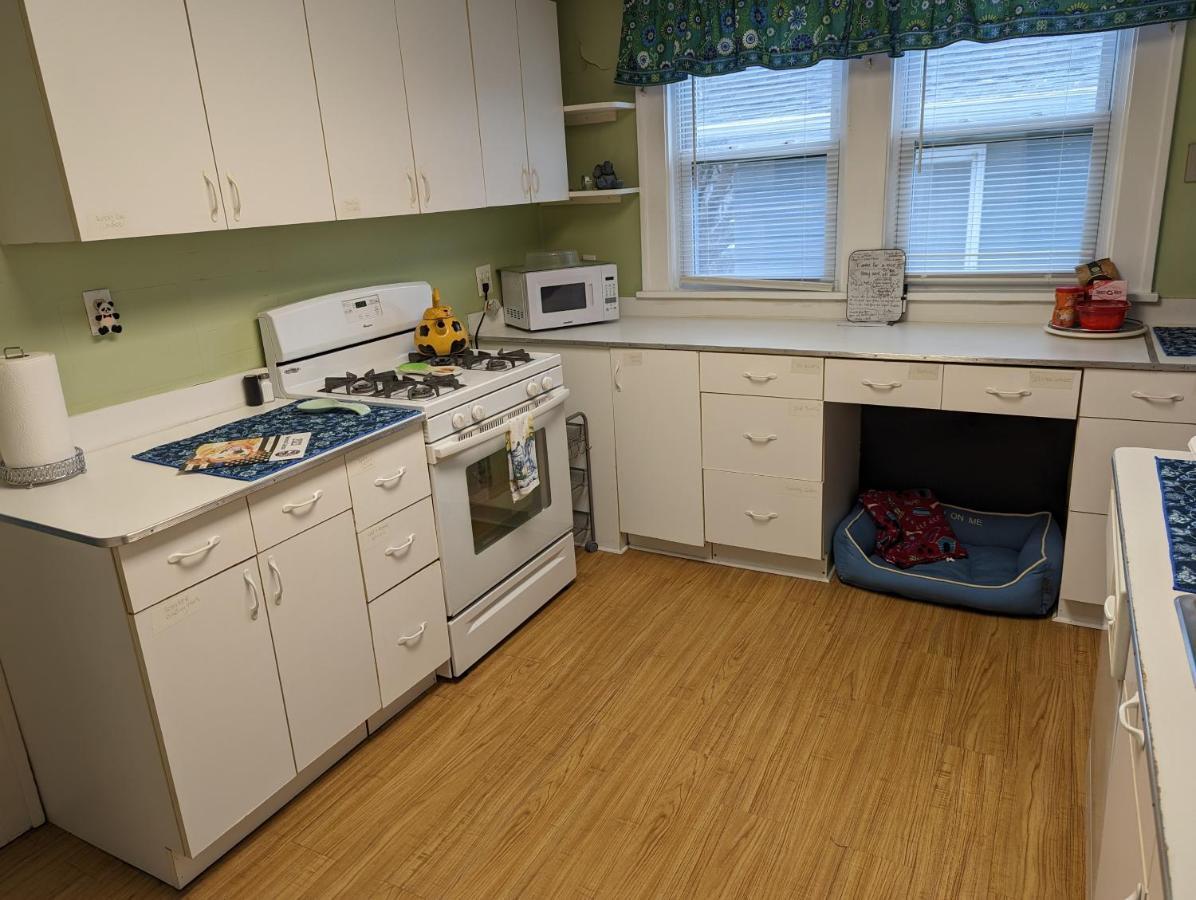 Cozy Corner Apartment Rochester
