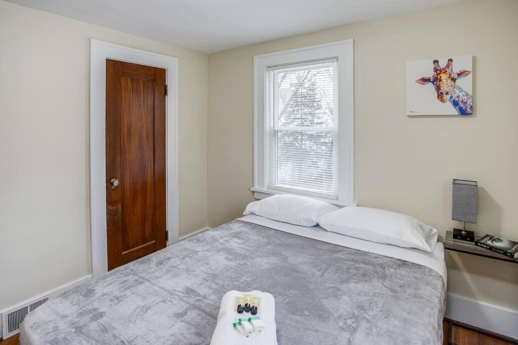 Charming Steps To Strong/uofr By Airport/dwnt/rit * Rochester