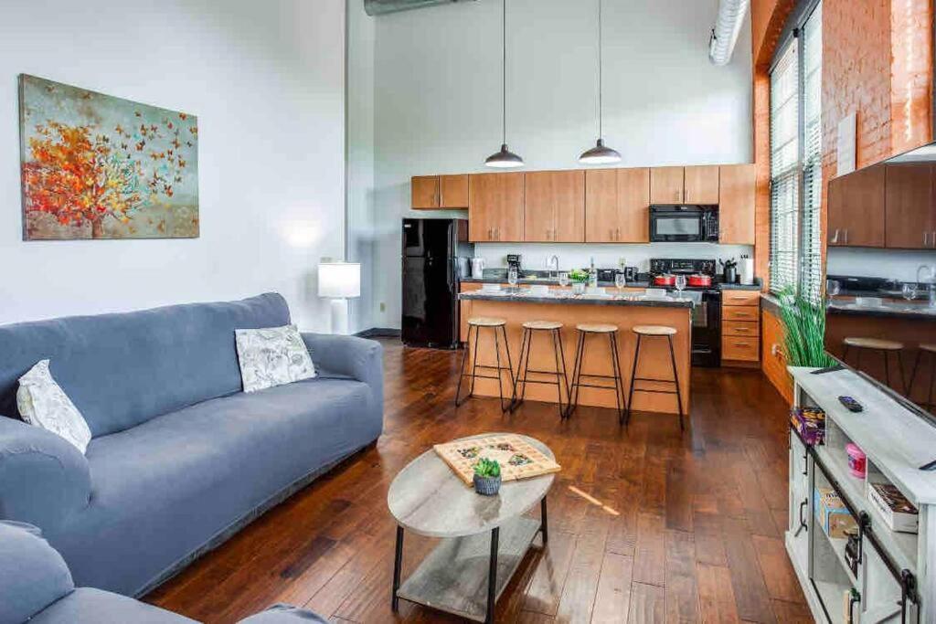 Ny Style Centric Loft With King Bed By Park Av. * Rochester