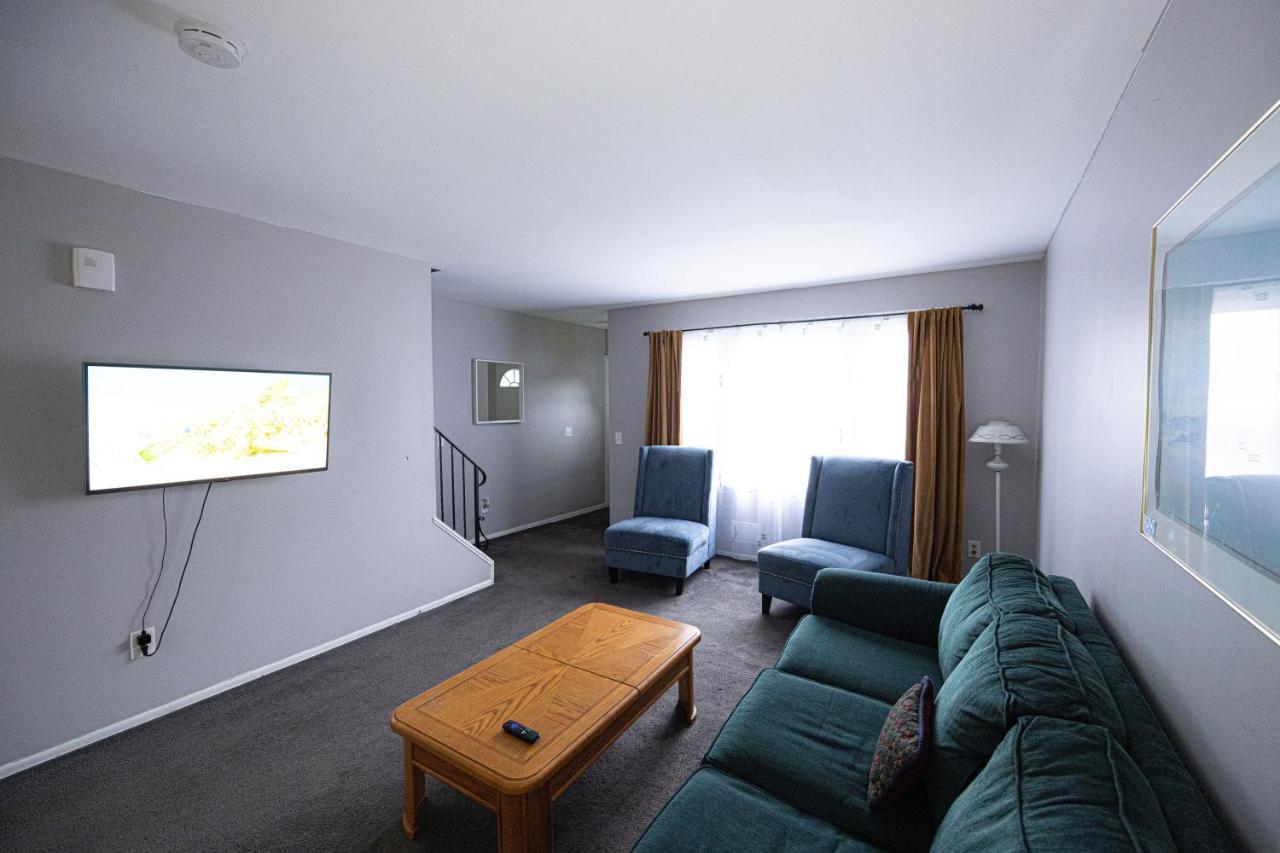 Cheerful With Free Parking And Wifi Holiday home