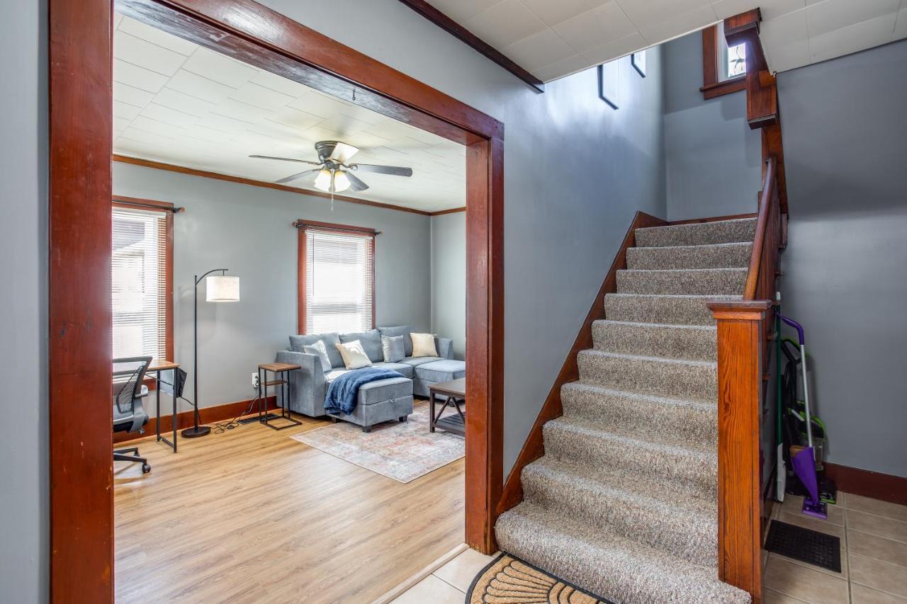 Spacious With In-unit Laundry, Parking, 1gb Wifi, & Patio Deck Rochester