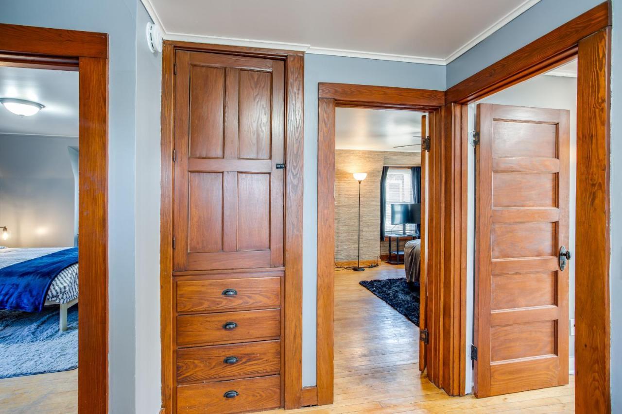 Spacious With In-unit Laundry, Parking, 1gb Wifi, & Patio Deck Rochester