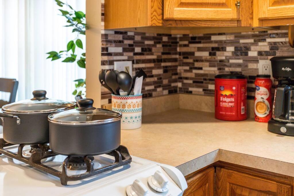Centric Ranch In The South Ave By Dwtn/uofr/arpt Holiday home *