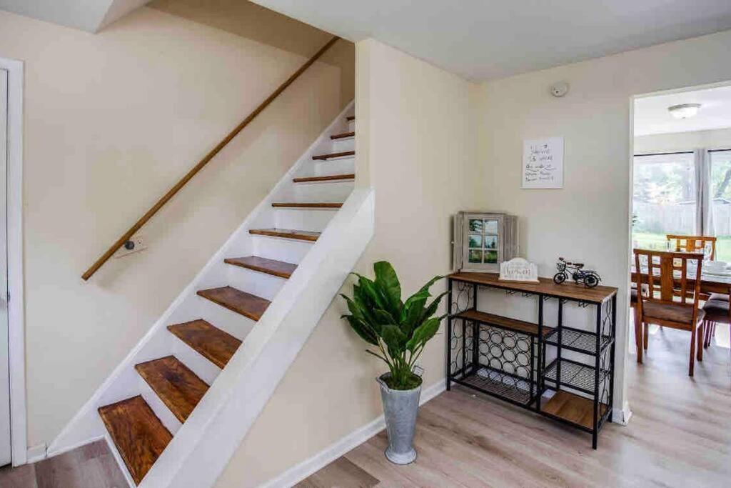 ~cozy Home~ Steps To Rit By Uofr/airport/dwtn W/ac Holiday home