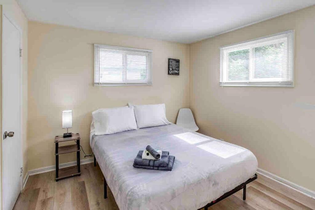 ~cozy Home~ Steps To Rit By Uofr/airport/dwtn W/ac