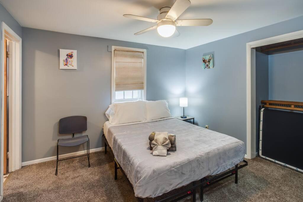 Centric Ranch In The South Ave By Dwtn/uofr/arpt Holiday home *