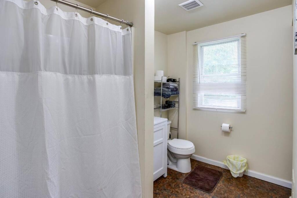 Holiday home Marvelous Colonial Mins To Uofr/airpt Rochester