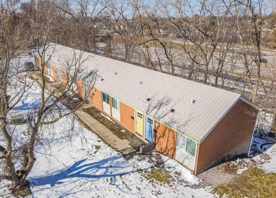 Apartment W/ King Bed Near Dwtd *