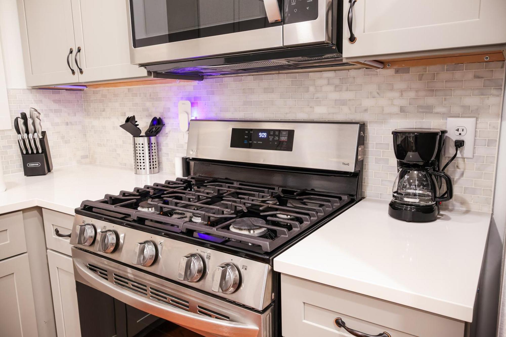 1Bedequippedkitchenhighfallstvdtwi-Fi Holiday home *