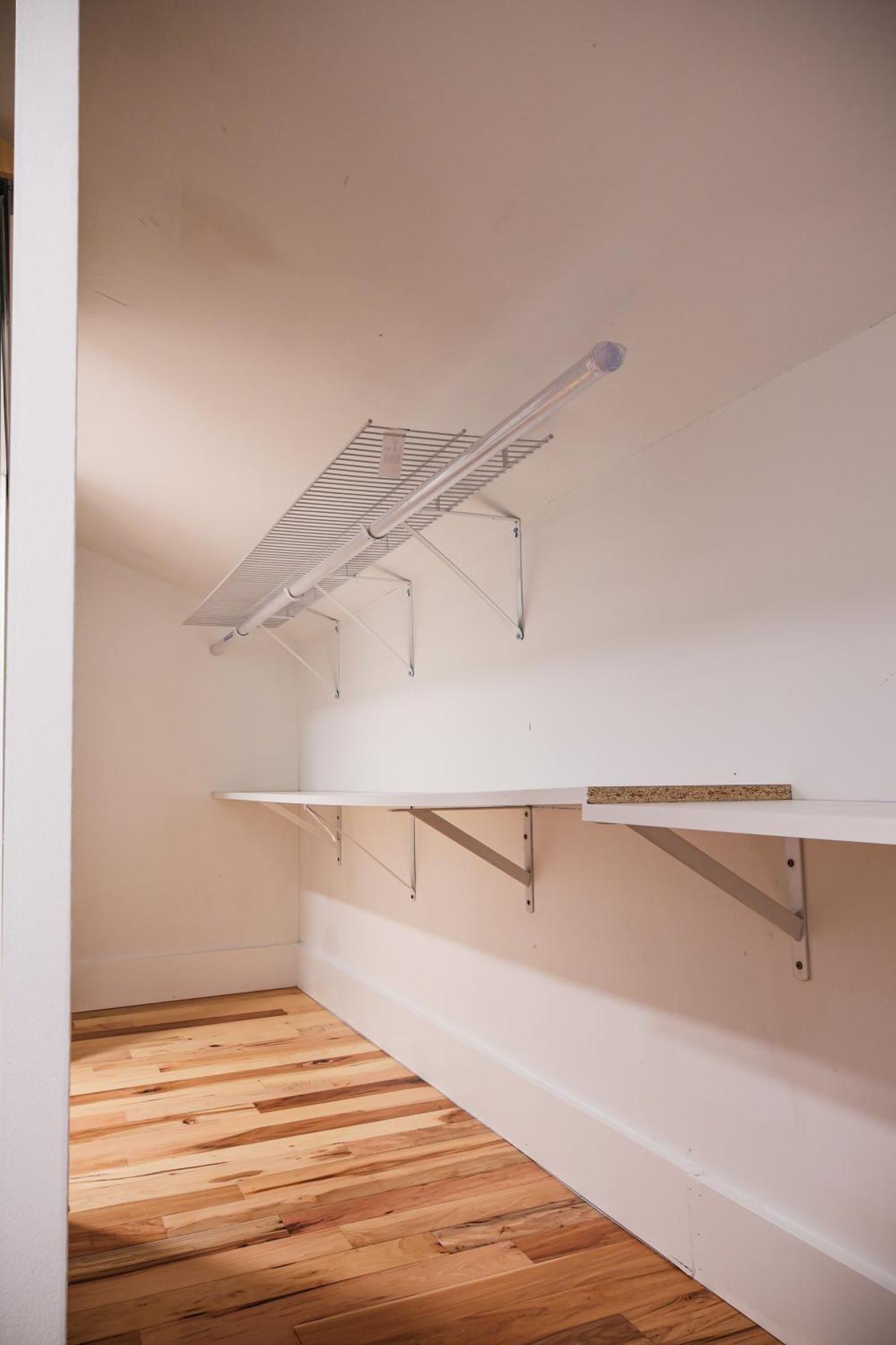 1bed-equippedkitchendttvhighfalls-wifi Apartment Rochester