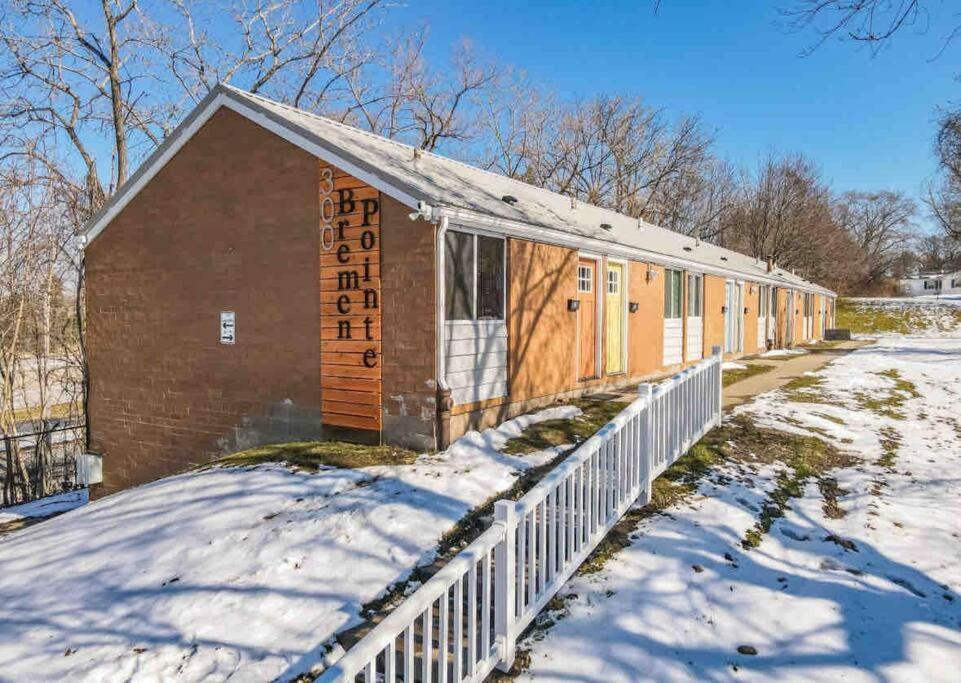 Apartment W/ King Bed Near Dwtd Rochester