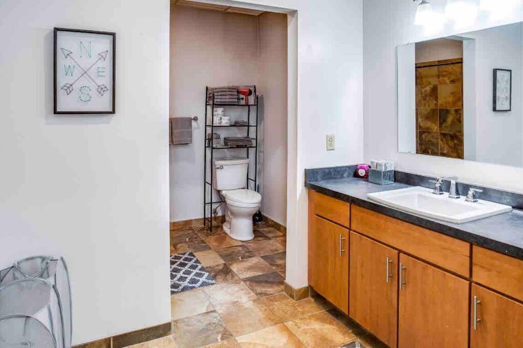 Apartment Ny Style Centric Loft With King Bed By Park Av Rochester