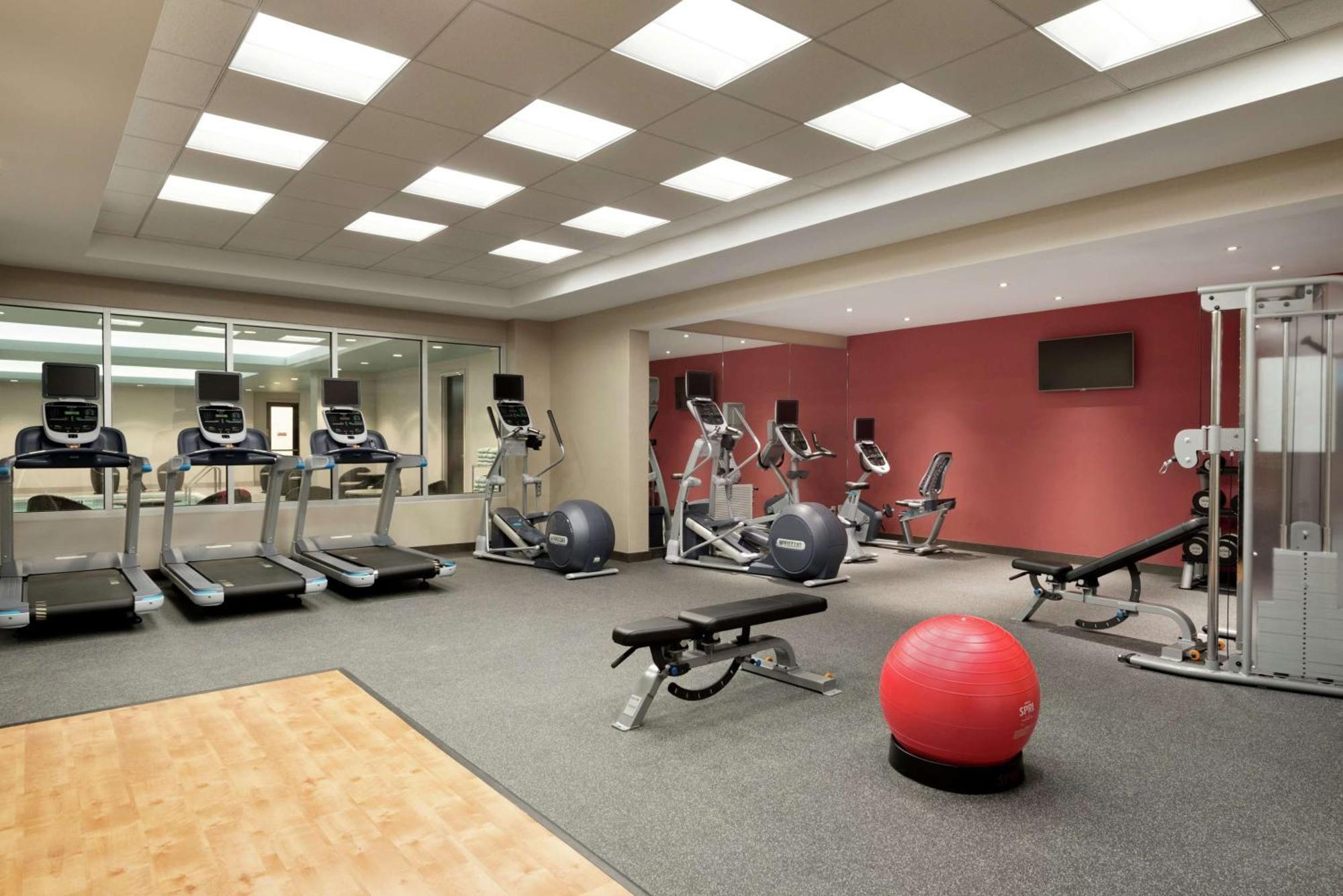 Hilton Garden - & Medical Center Hotel
