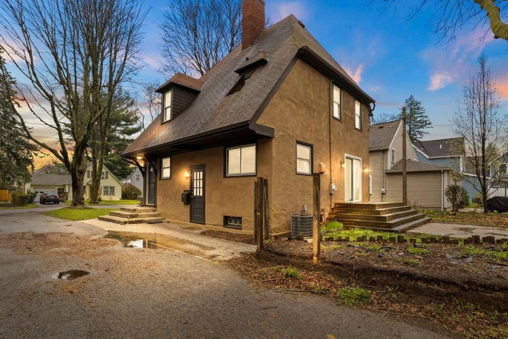 Gem: 3br Near All! *