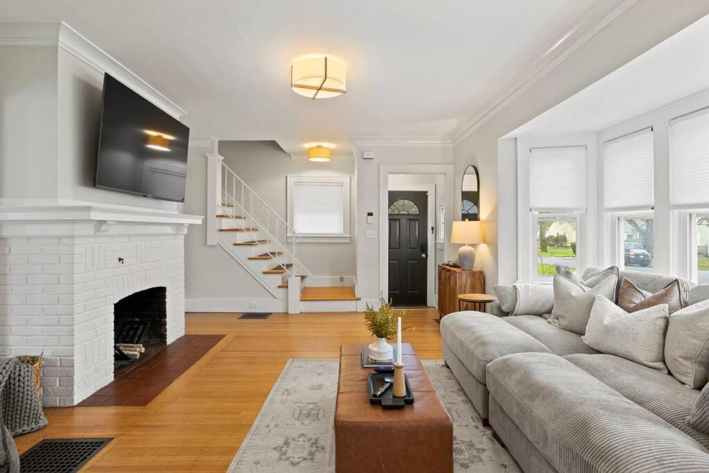 Holiday home Gem: 3br Near All! Rochester