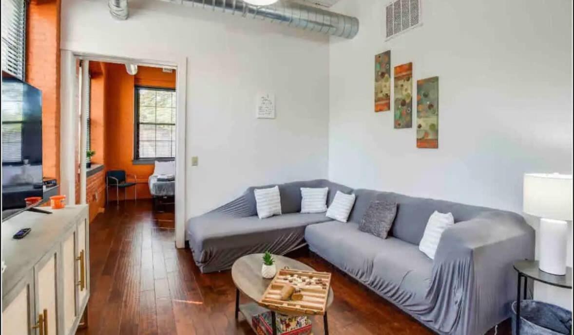Ny Style Loft With King Bed Rochester