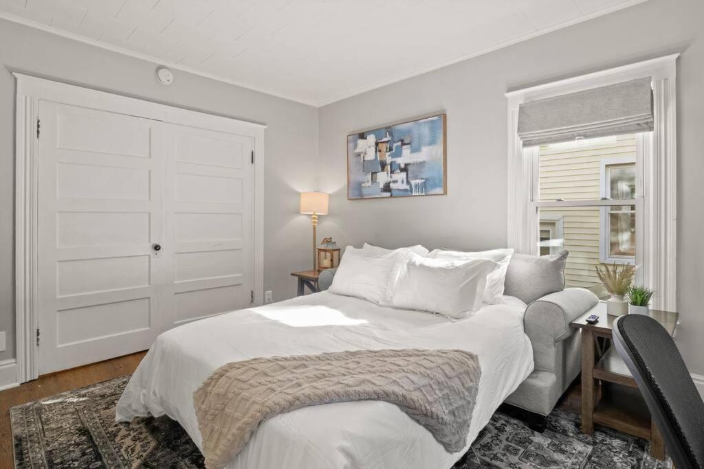Beautiful One Bed In Lovely Park Ave Neighborhood Apartment Rochester