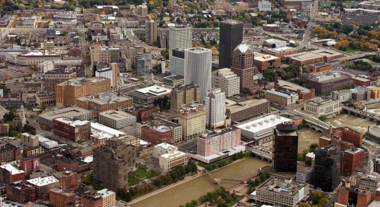 East 225 I Modern In Downtown Apartment Rochester