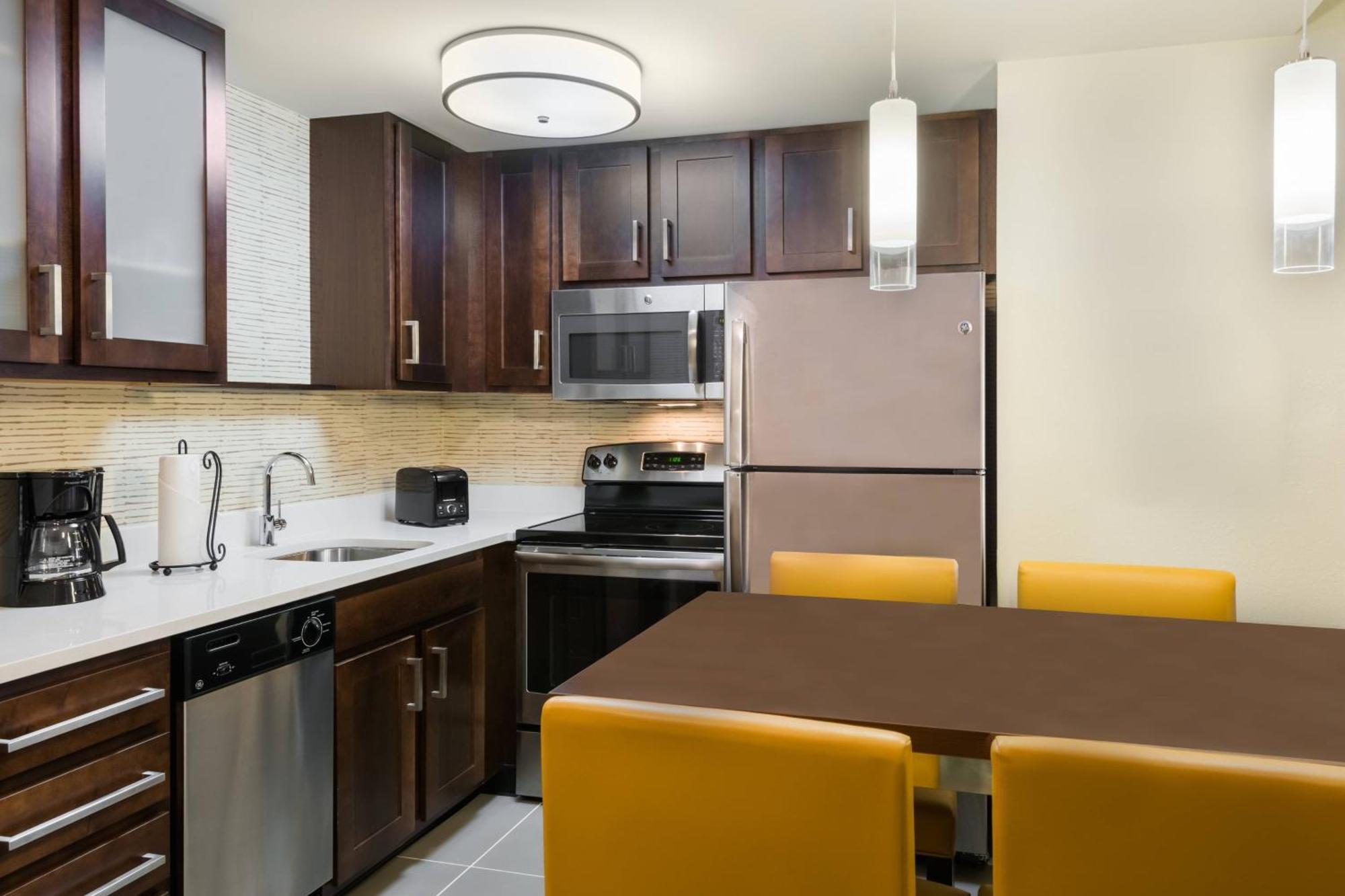 Hotel Henrietta Rochester