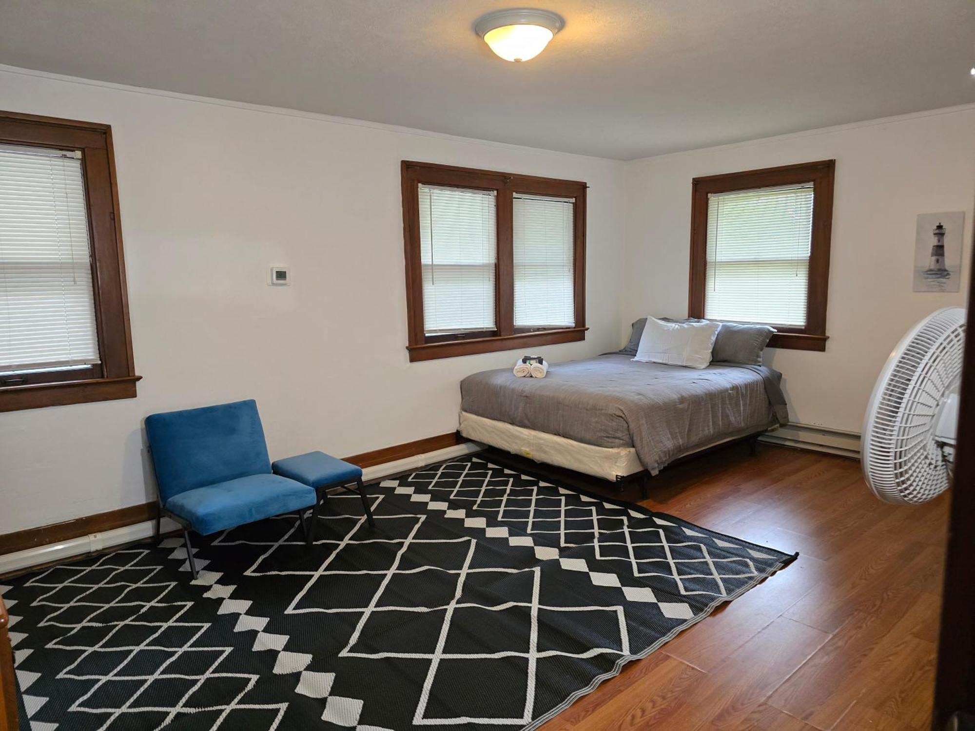 Homestay Private In Home- Near Hospitals And Universities Rochester