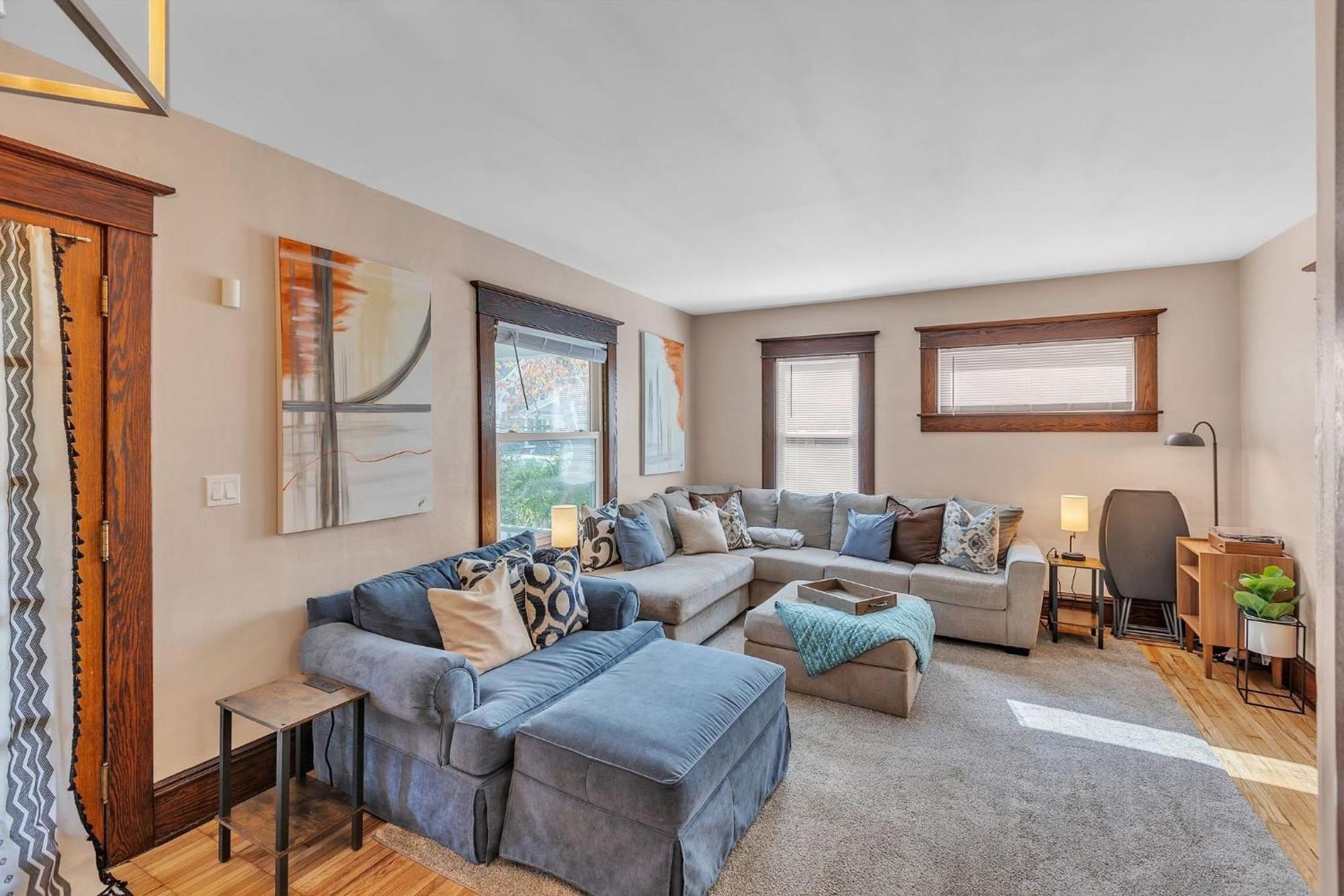 Holiday home Charming Family Retreat- Cozy Comfort Awaits You! Rochester