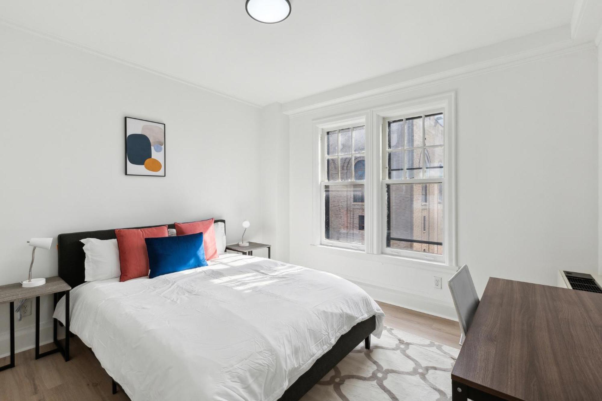 East 636i Cozy & Comfy I Downtown I Gym *
