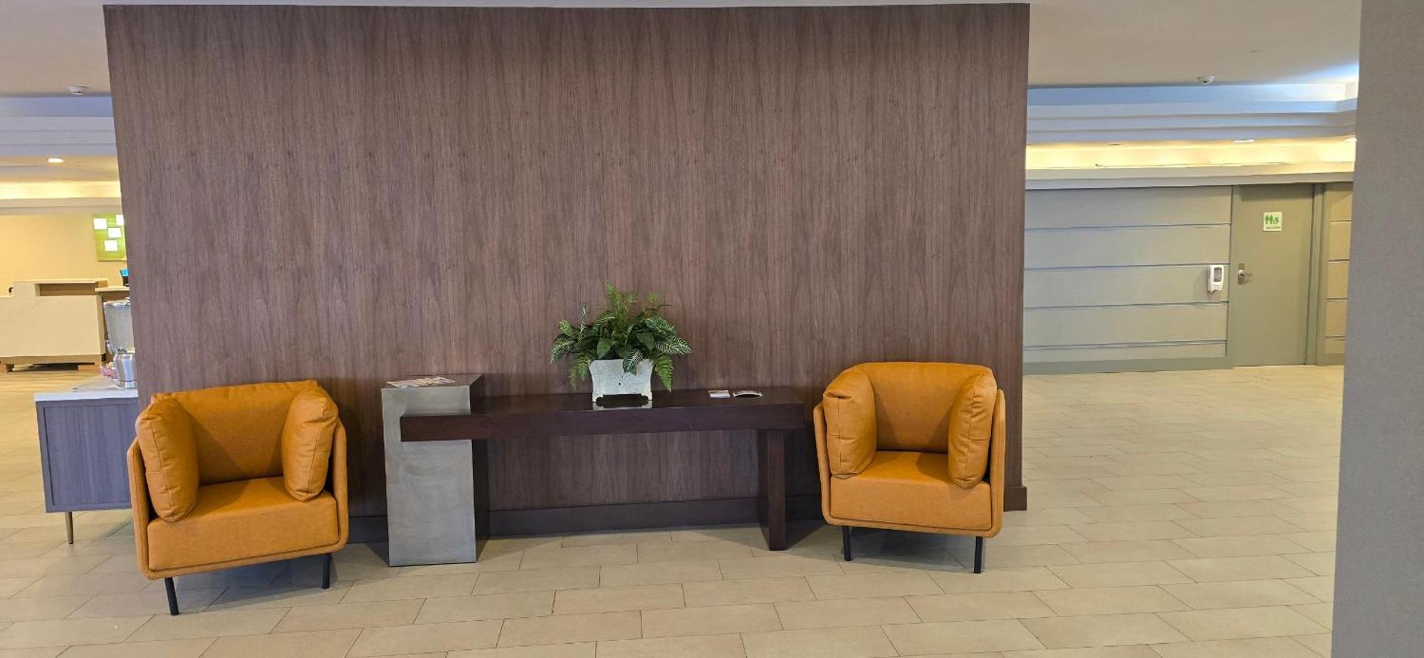 Wyndham Downtown 3*