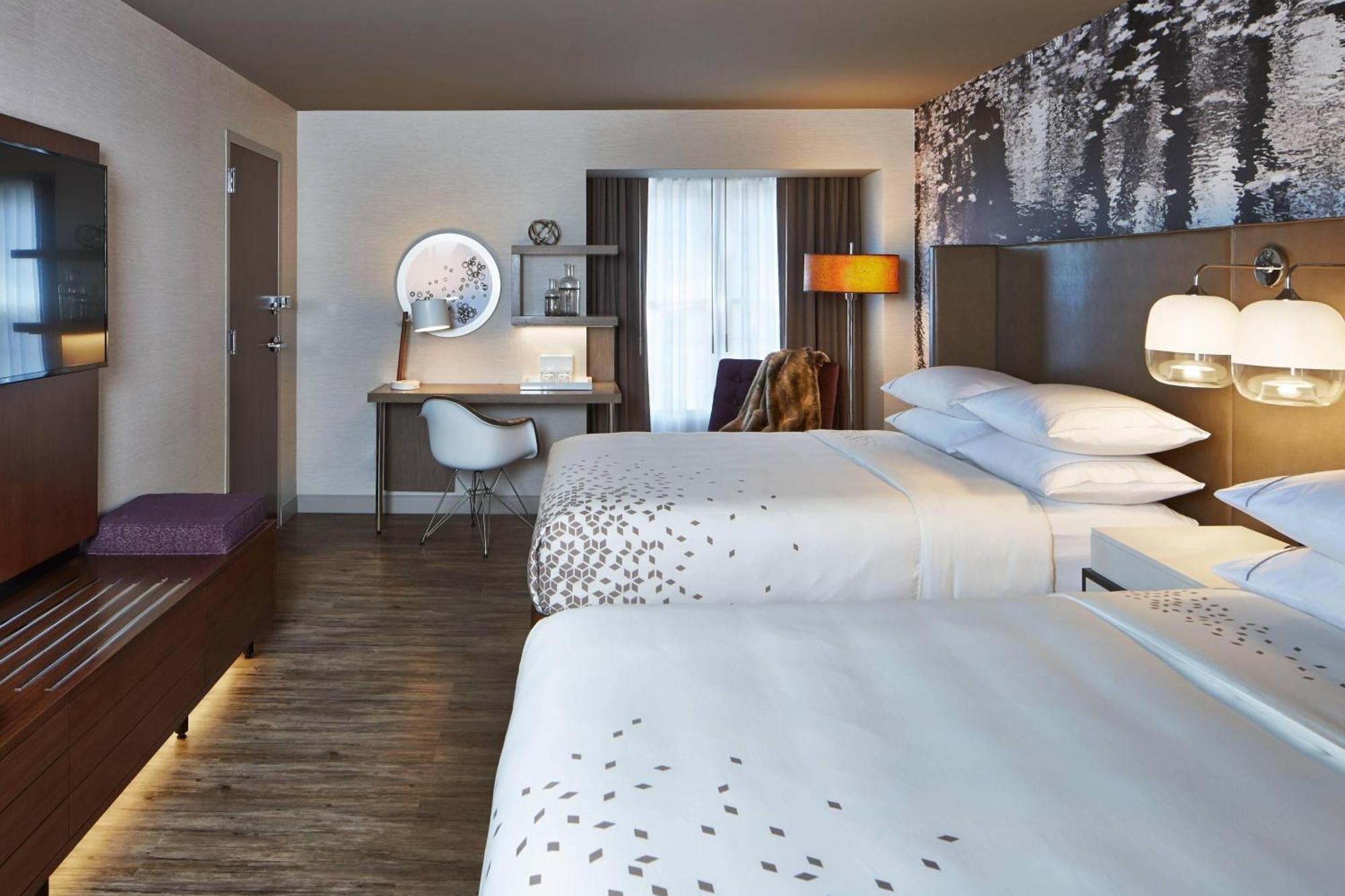 The Del Monte Renaissance & Hotel