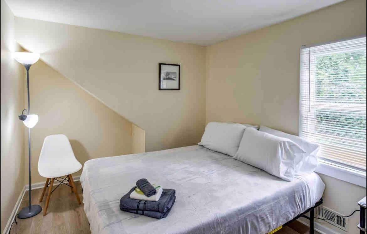 Cozy Steps To Rit By Uofr Airport Dwtn With Ac * Rochester