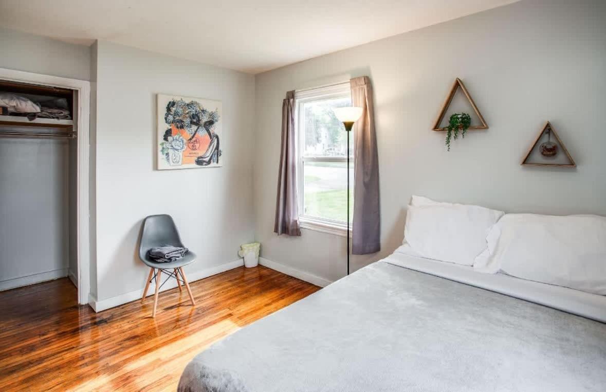 Comfortable Close To Everything Near Downtown Holiday home *