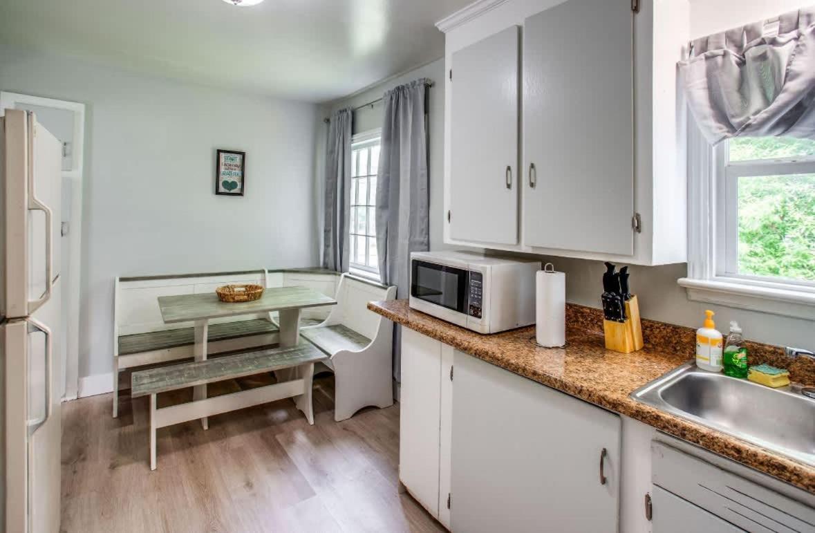 Comfortable Close To Everything Near Downtown Holiday home *