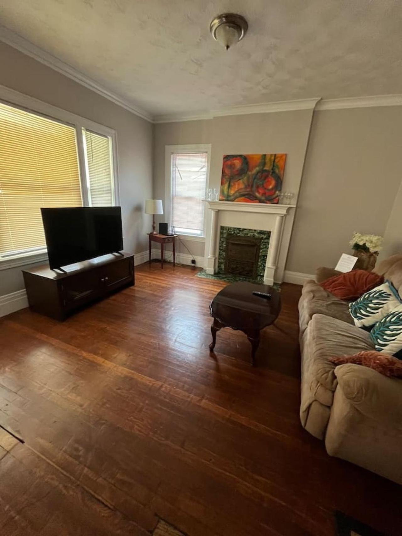 Holiday home Simple Private In Shared Near College Town - Minutes To Rochester