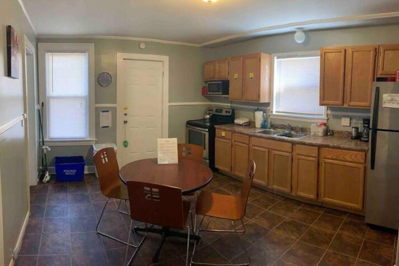 Private Attic In Shared Near U Of R Holiday home