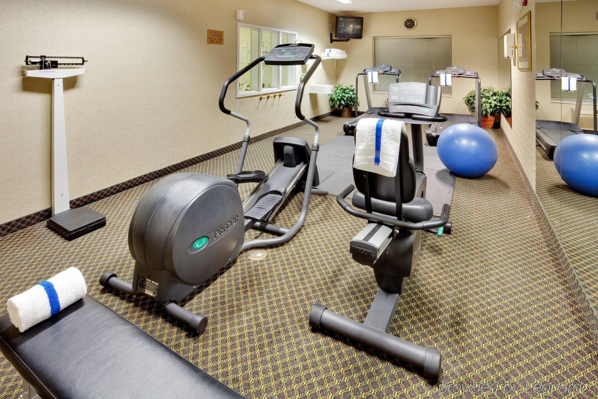 Hotel Express Irondequoit By Ihg Rochester