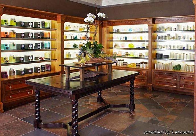 Hotel The Del Monte Renaissance &