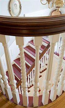 A At The Edward Harris House 4*