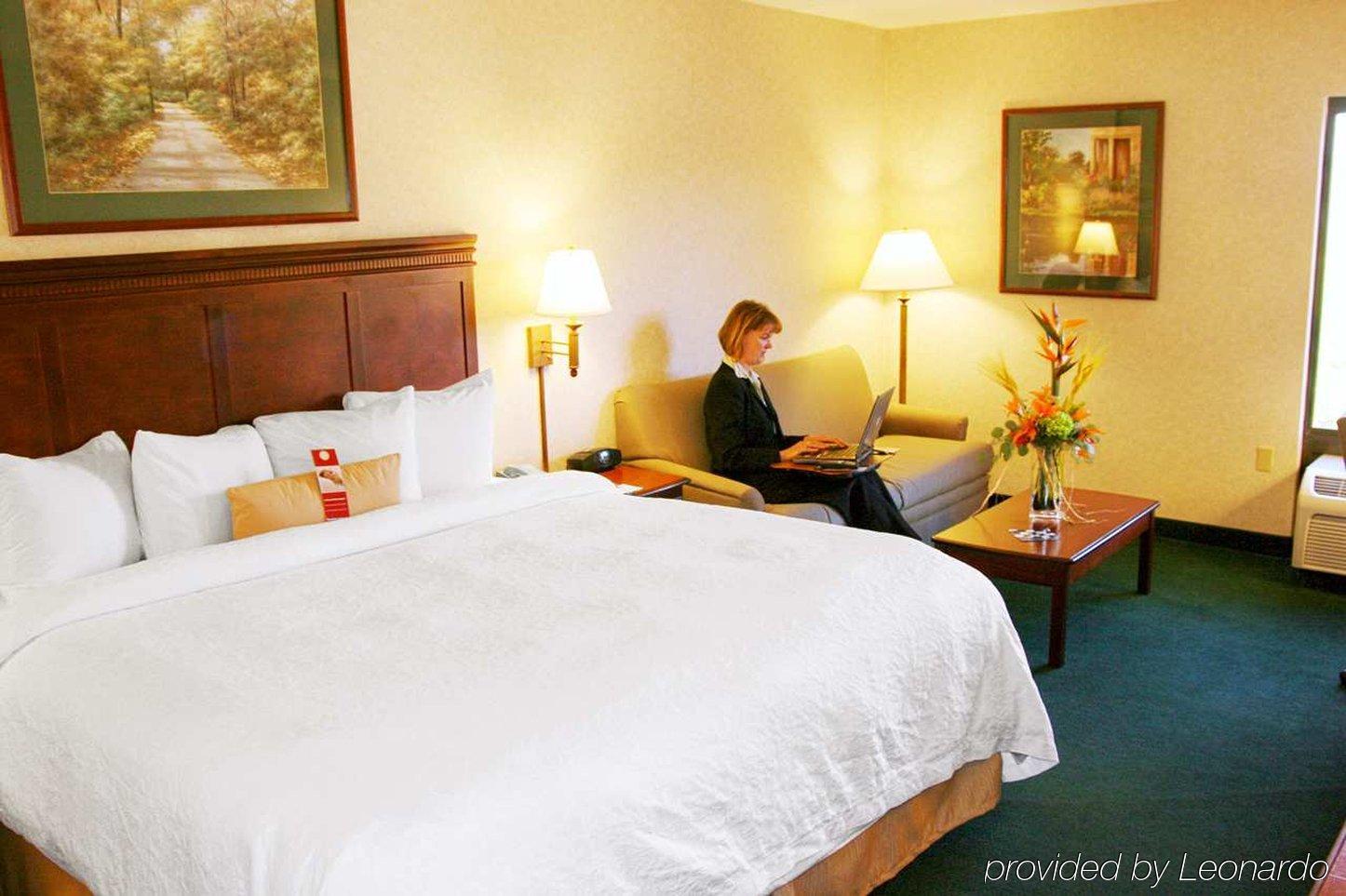 Hampton Greece Hotel 3*
