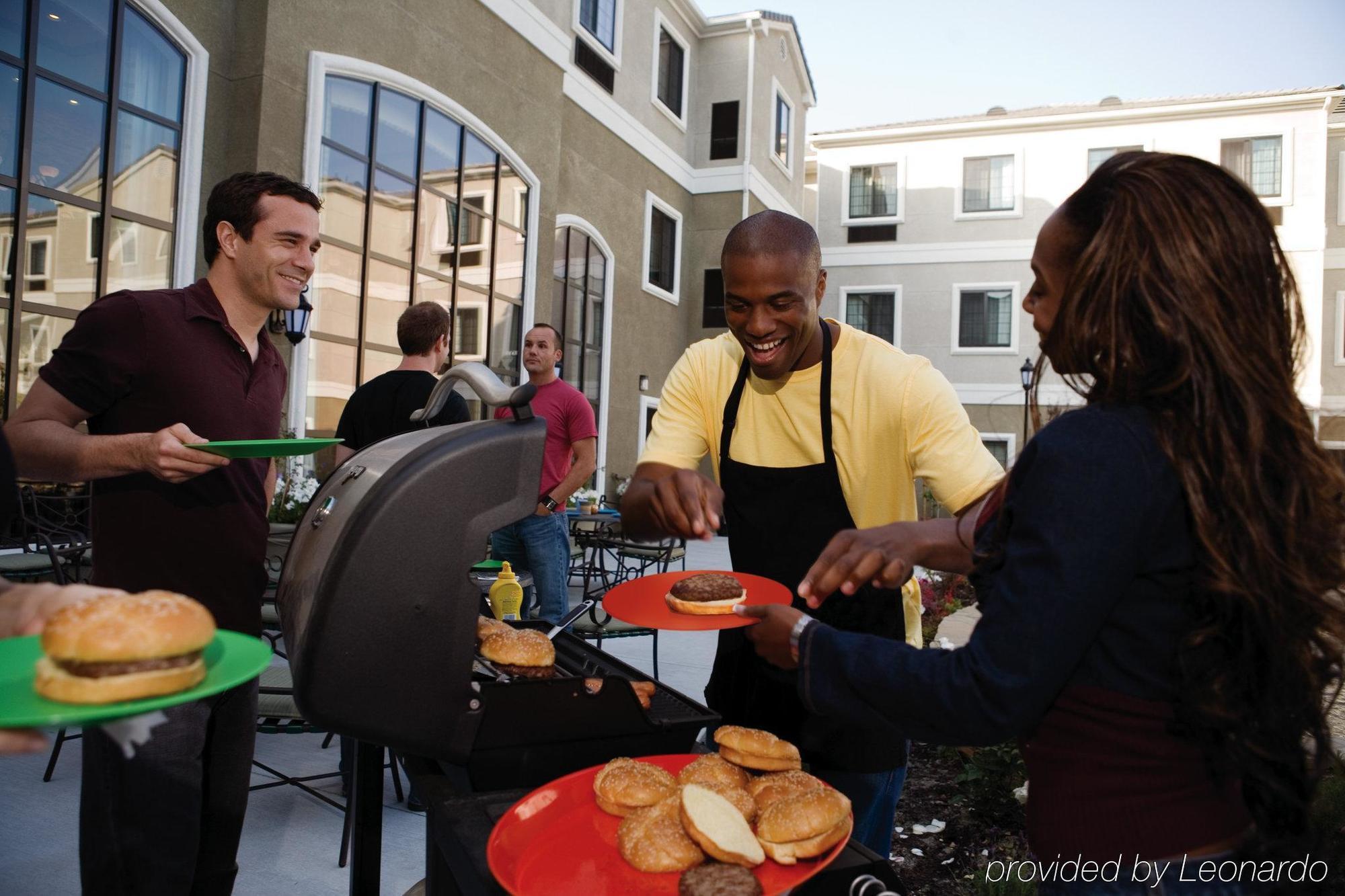 Staybridge By Ihg Rochester