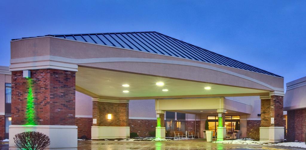 Ramada Plaza Airport
