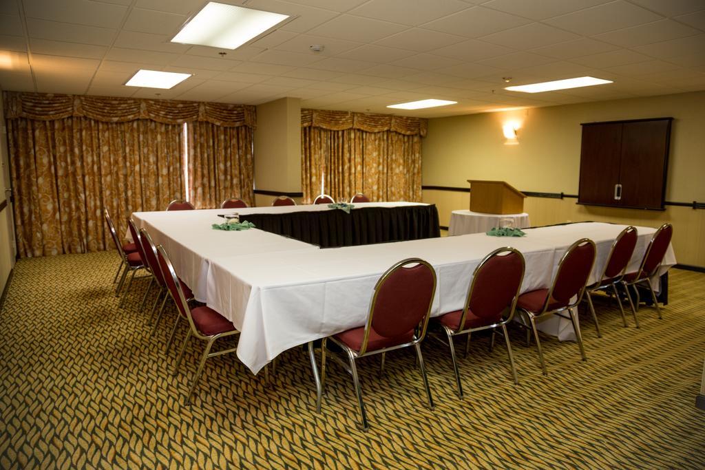 Hotel Ramada Plaza Airport