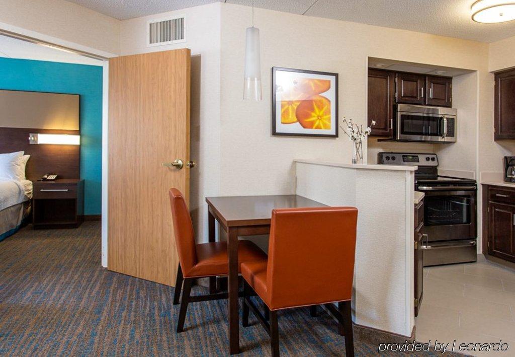 Hotel By Marriott West Greece Rochester